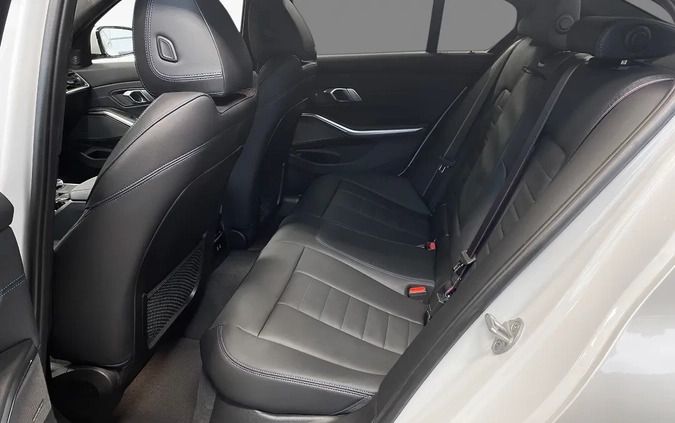 BMW Seria 3 cena 249060 przebieg: 1, rok produkcji 2024 z Limanowa małe 79